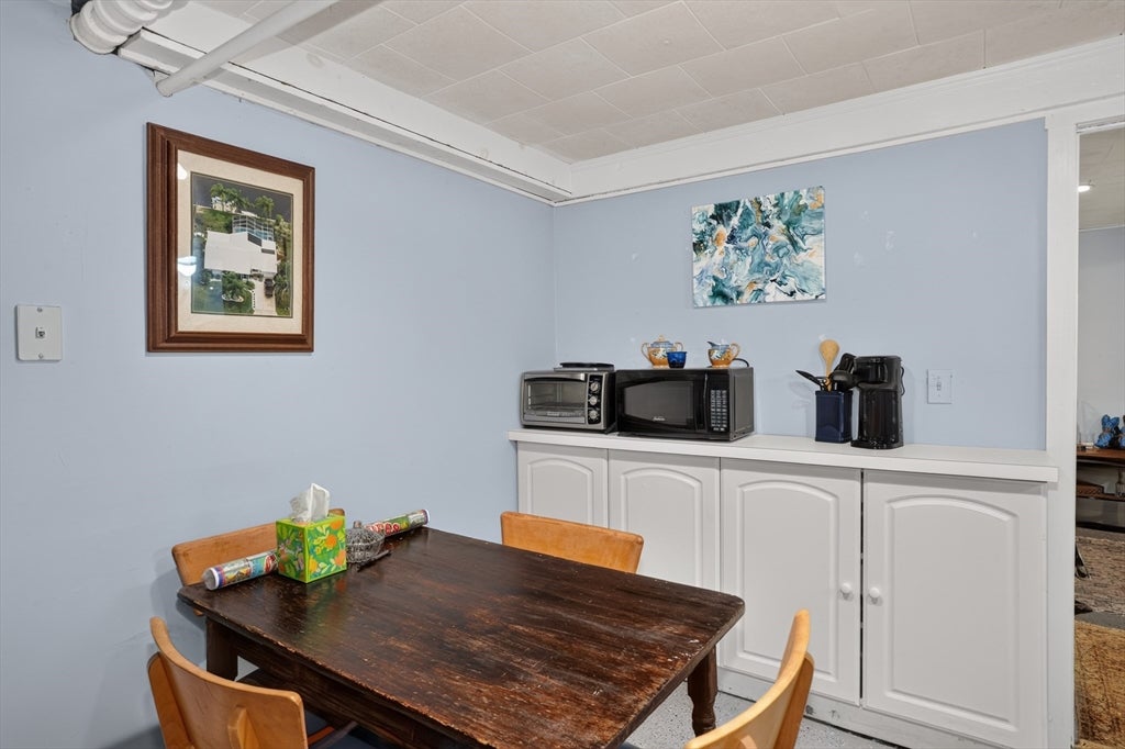 18 Ellis St, Woburn, MA Photo #31