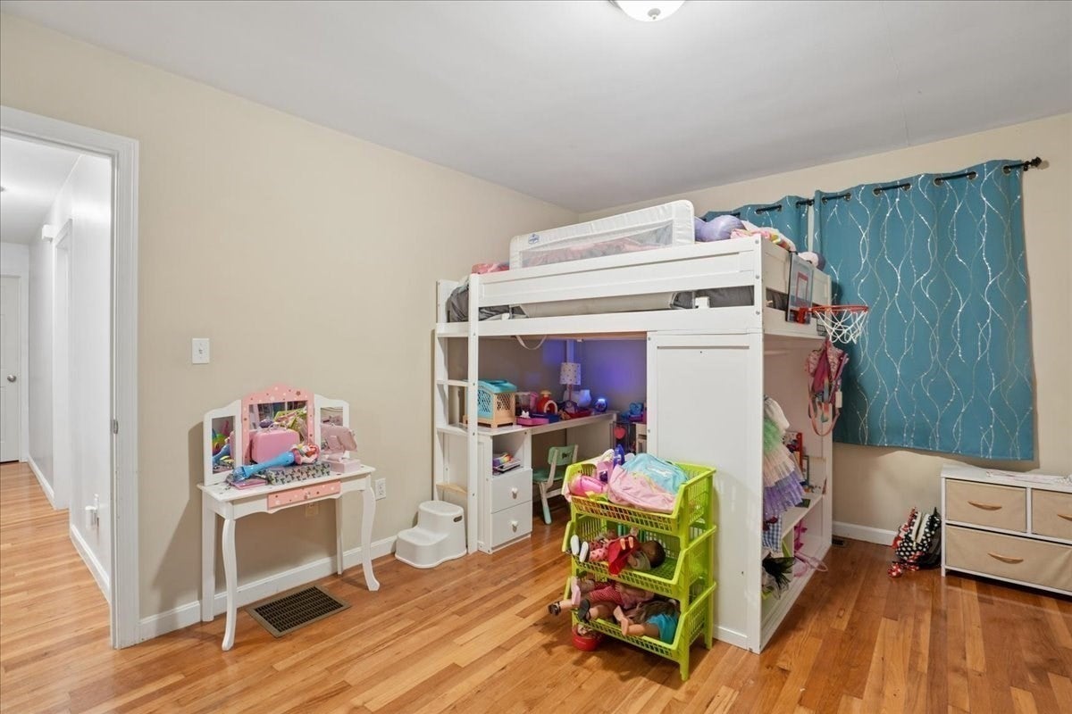 8 Brown Rd, Shirley, MA, 8 Brown Rd, Shirley, MA Photo #22