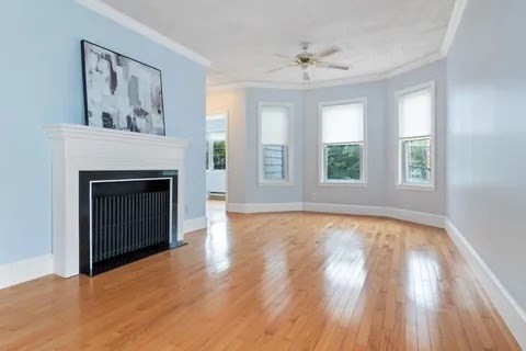 541 Washington 2