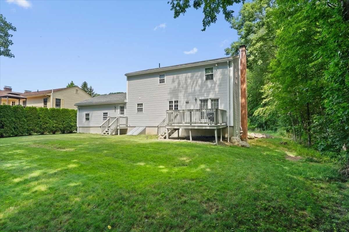 76 Brookhaven Rd