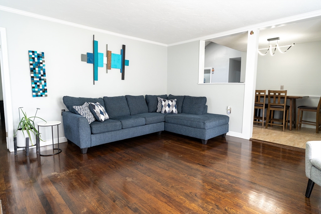 20 Selwyn Rd