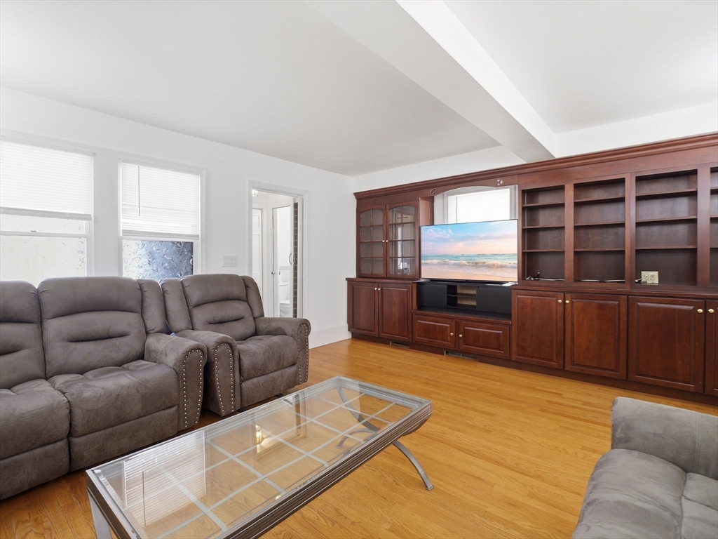 19 Elm Ct