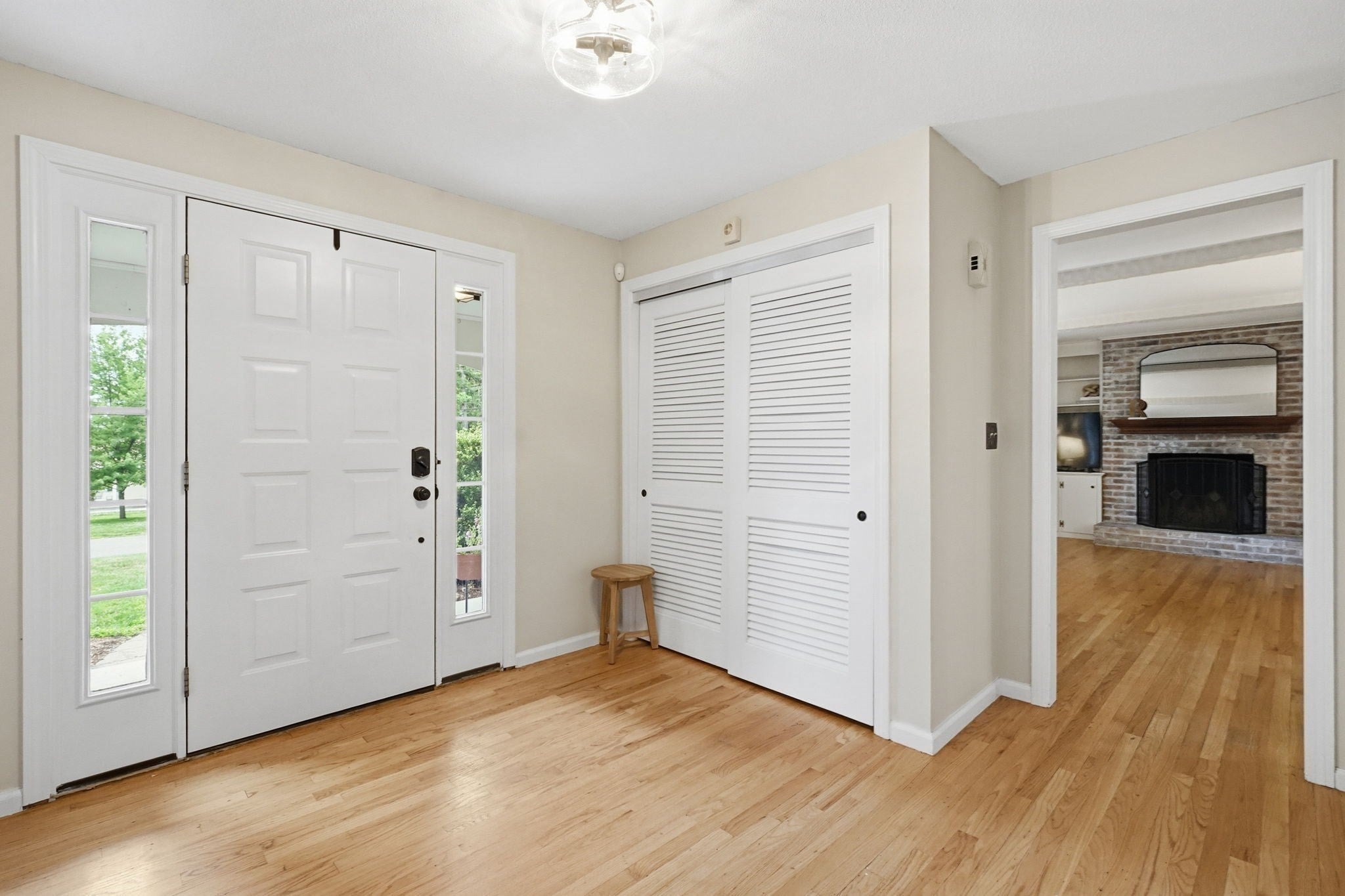 27 Eastwood Dr