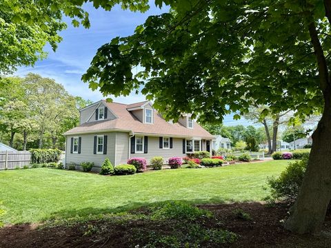 Photo of 770 Rocky Hill Rd, Plymouth, MA 02360 (MLS # 73504233)