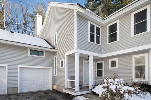 5 Blueberry Ct 5 Rockland MA 02370