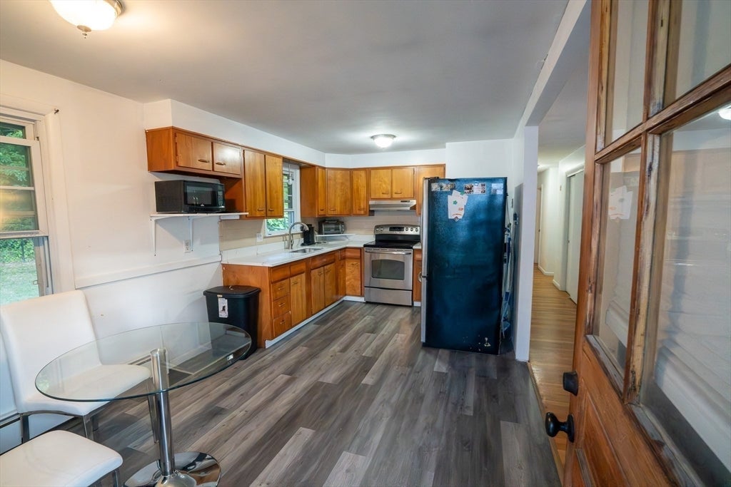 65 Harold St, Worcester, MA, 65 Harold St, Worcester, MA Photo #6