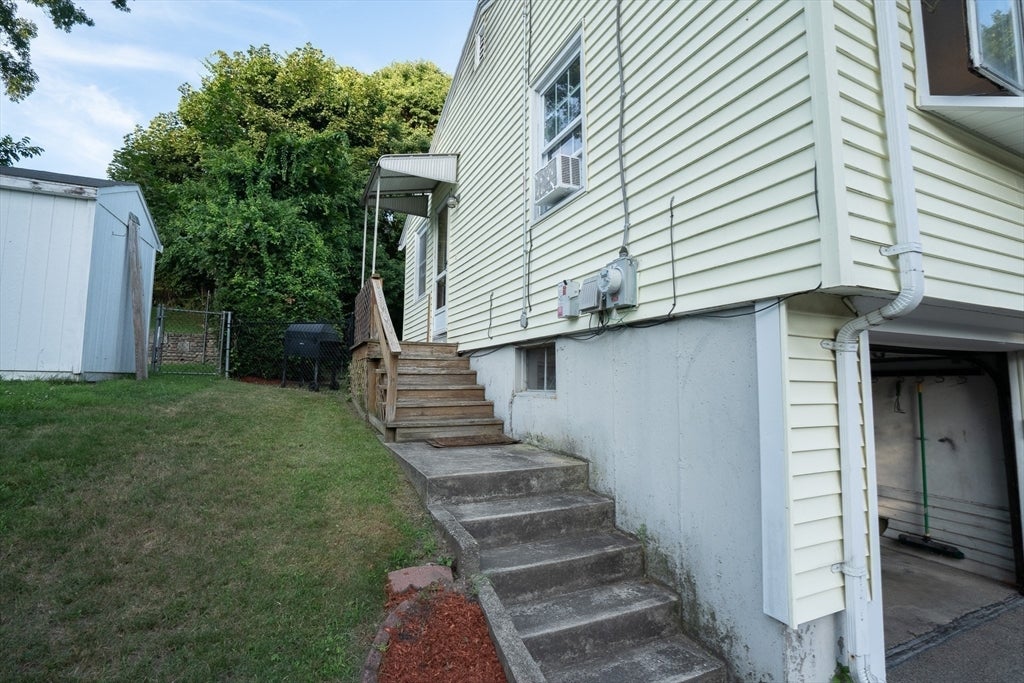 65 Harold St, Worcester, MA, 65 Harold St, Worcester, MA Photo #18