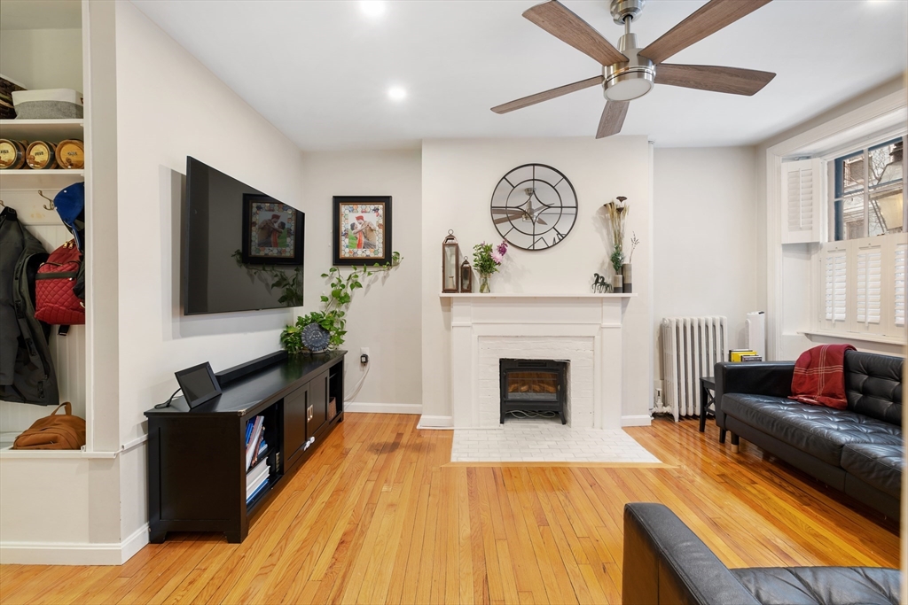37 Grove St 2