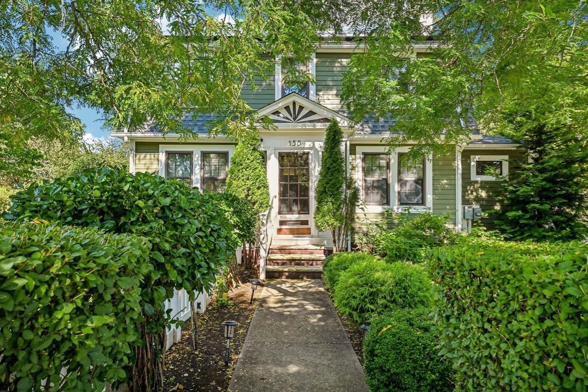 Photo of 155 Auburndale Ave, Newton, MA