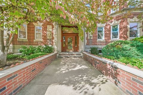 131 Park Dr 29 Boston MA 02215