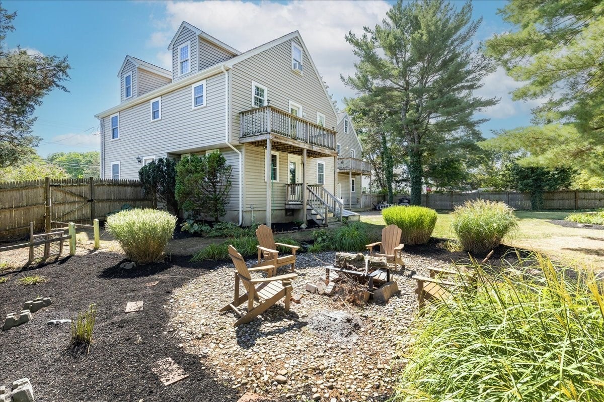 514 Pleasant St, Weymouth, MA, 514 Pleasant St, Weymouth, MA Photo #36