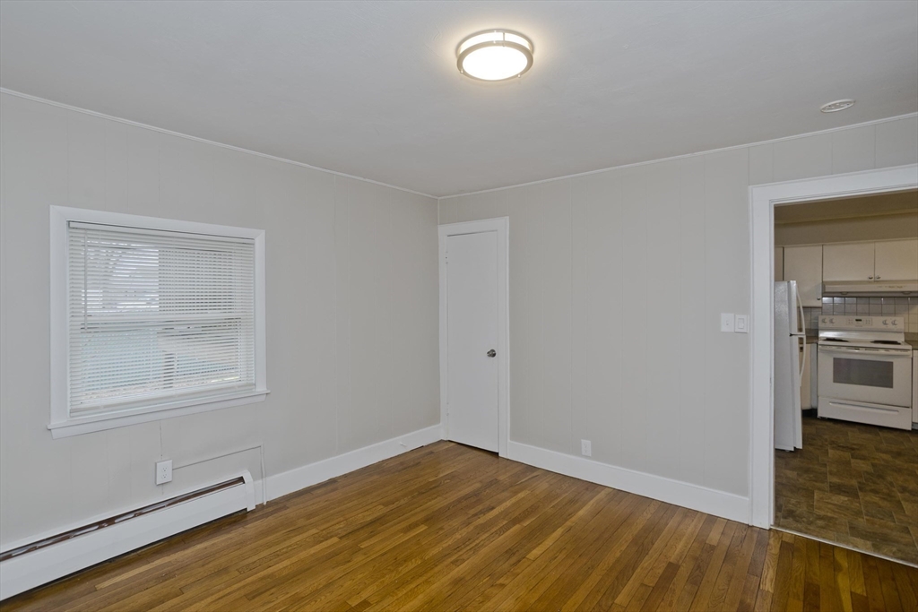 177 Marion St, Chicopee, MA, 177 Marion St, Chicopee, MA Photo #17