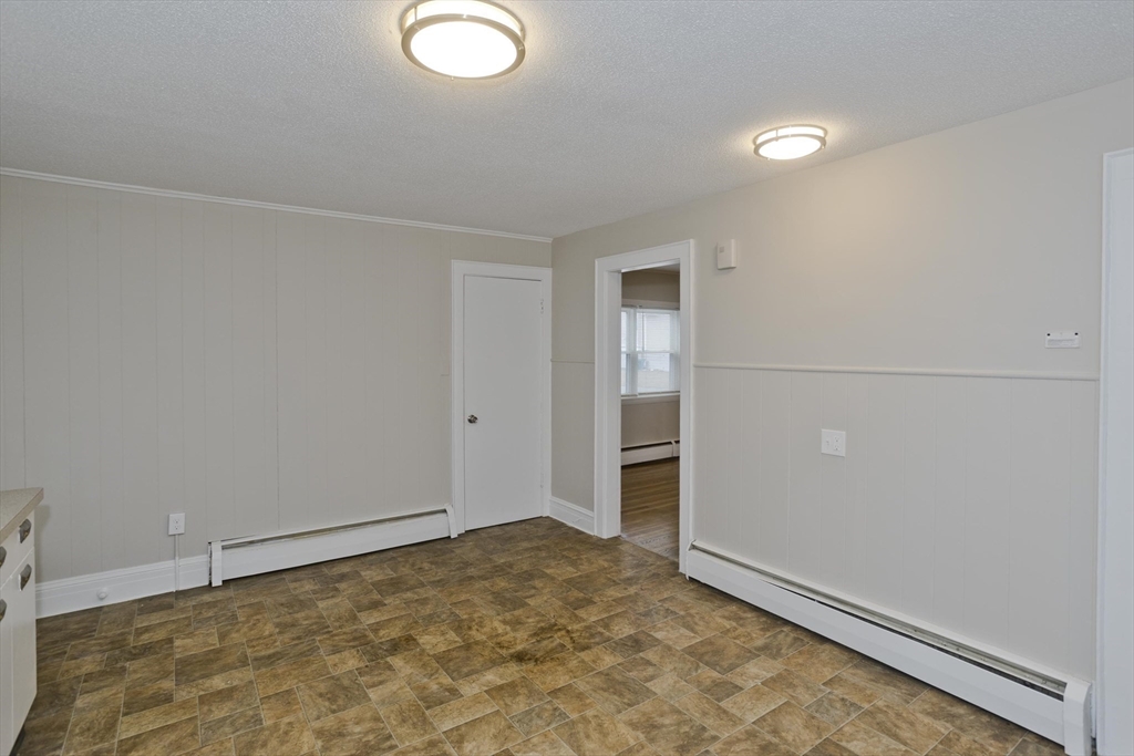 177 Marion St, Chicopee, MA, 177 Marion St, Chicopee, MA Photo #13