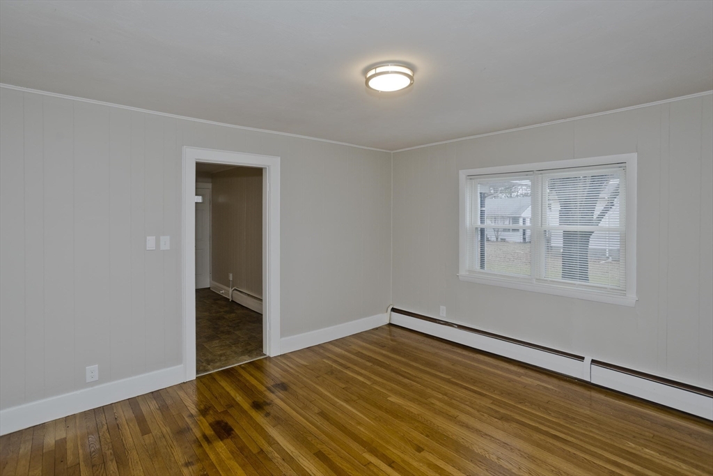 177 Marion St, Chicopee, MA, 177 Marion St, Chicopee, MA Photo #23