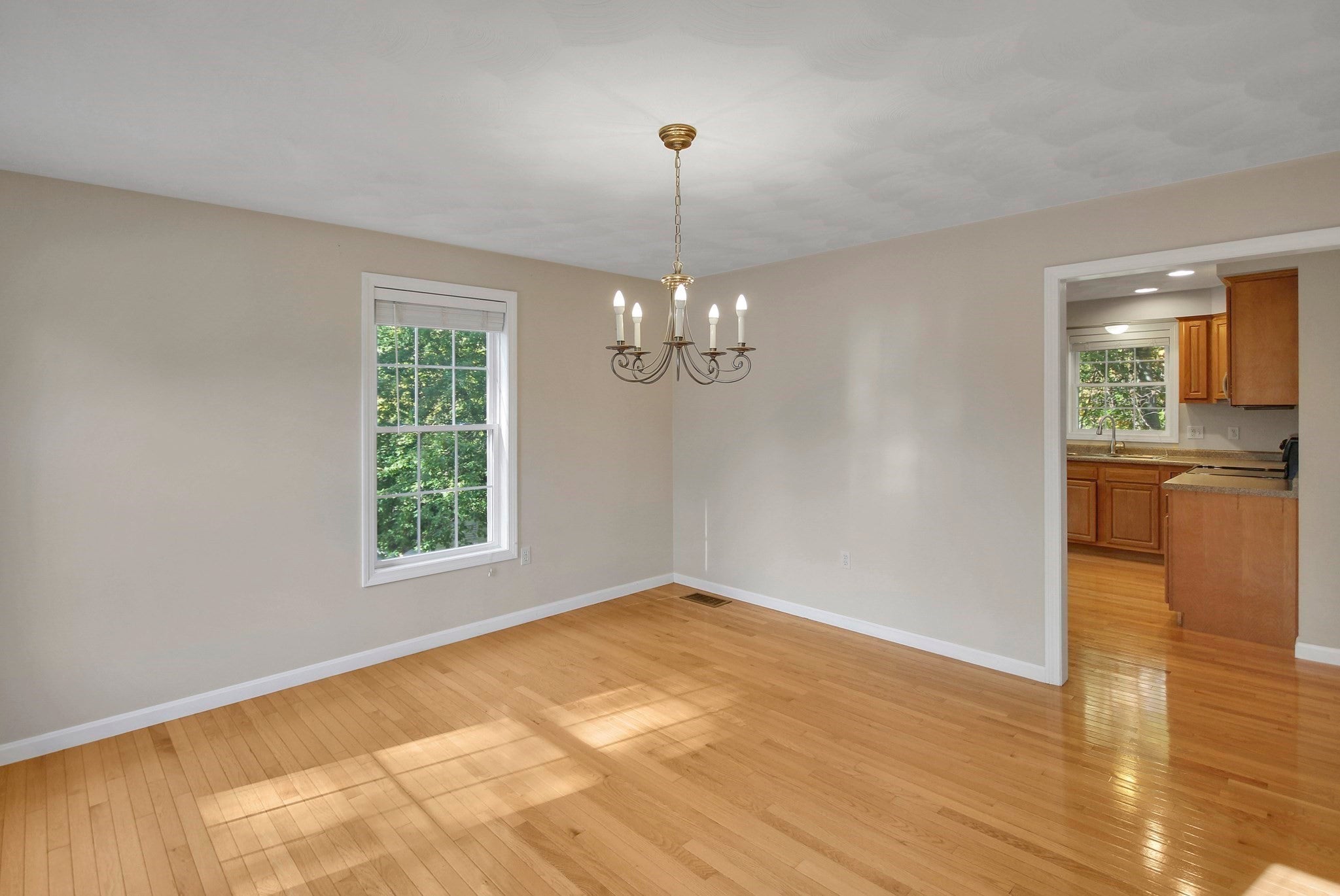 170 Bay State Rd, Methuen, MA Photo #11