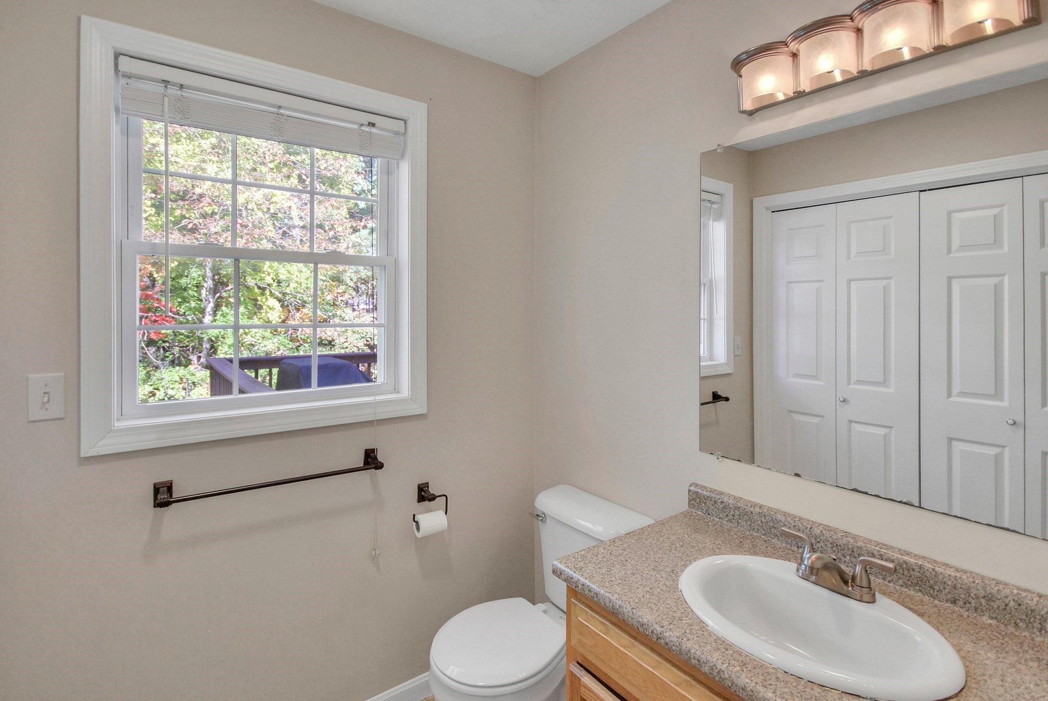 170 Bay State Rd, Methuen, MA Photo #15