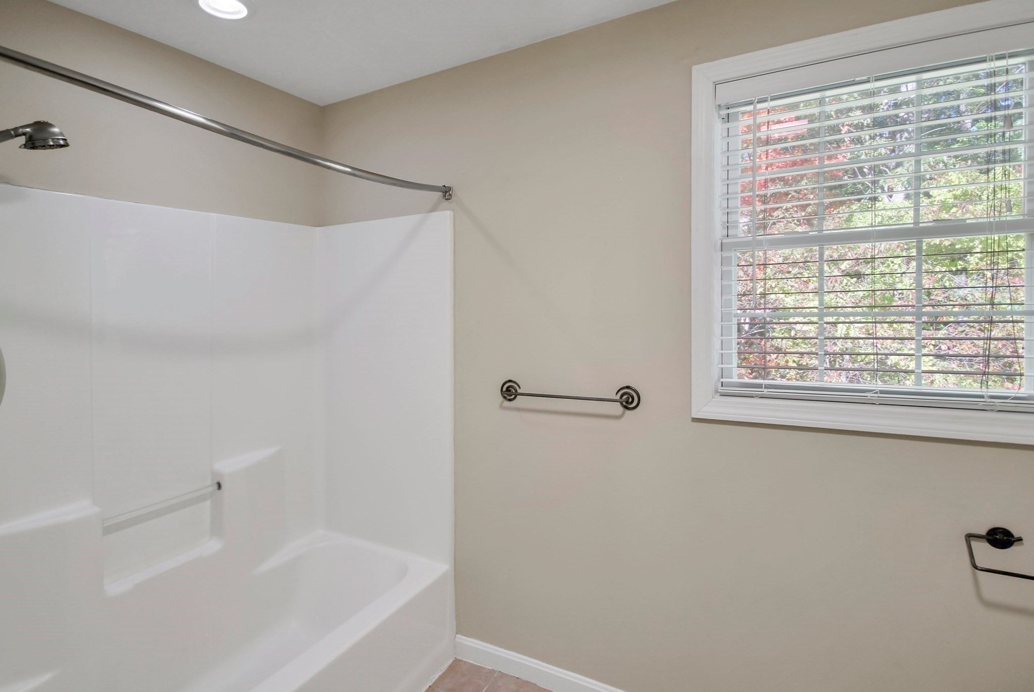170 Bay State Rd, Methuen, MA Photo #30