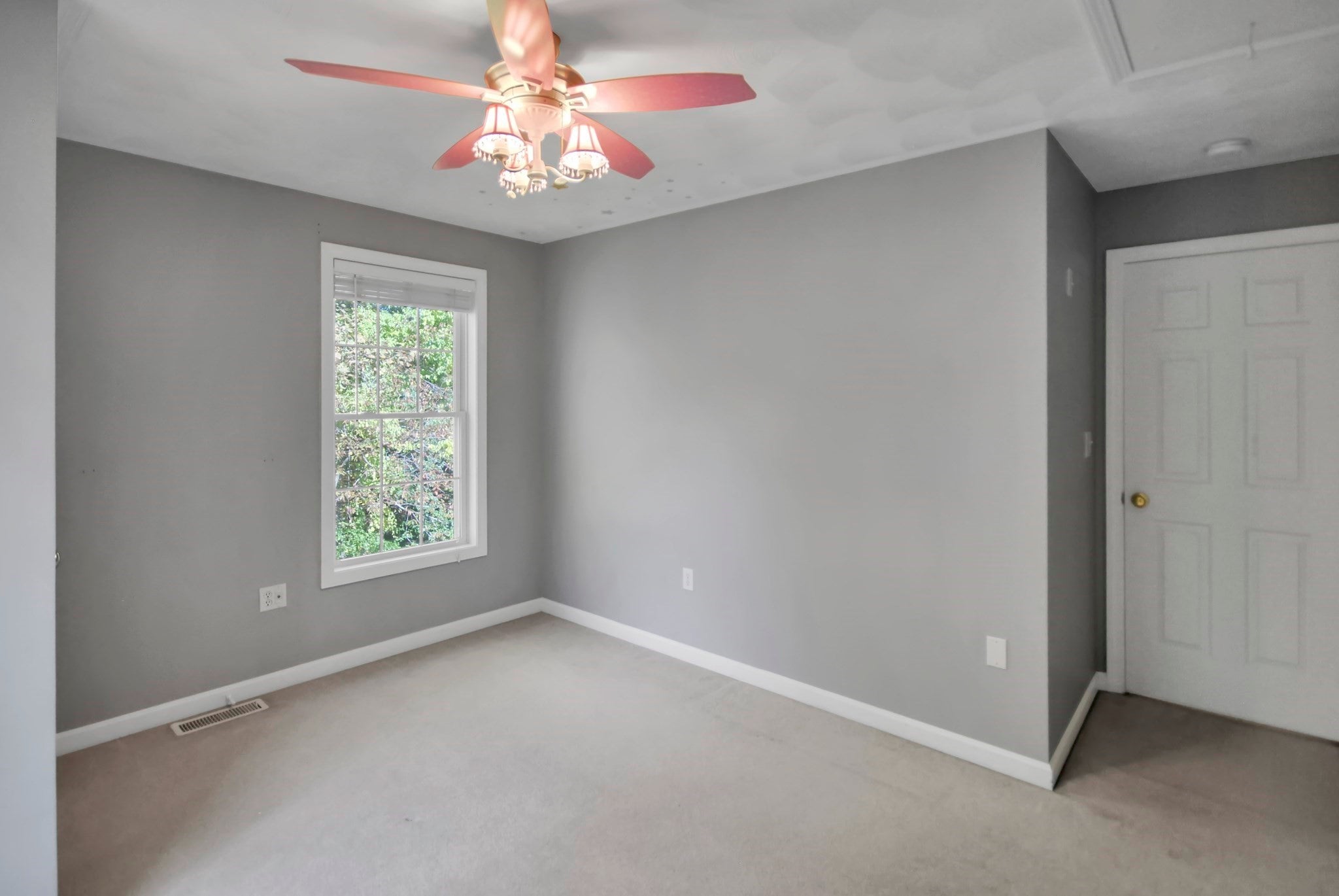 170 Bay State Rd, Methuen, MA Photo #25