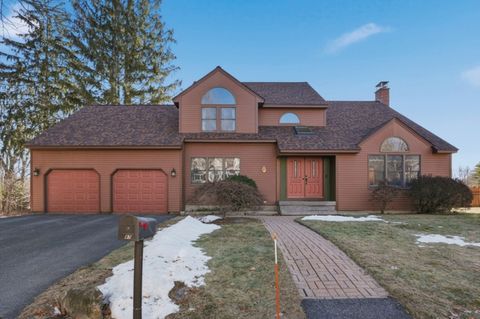 87 Dartmouth St Fitchburg MA 01420