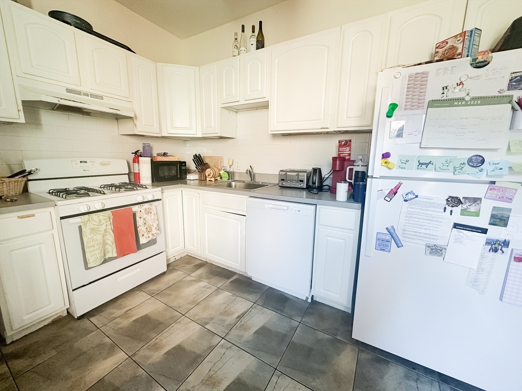 38 S. Huntington Ave 2