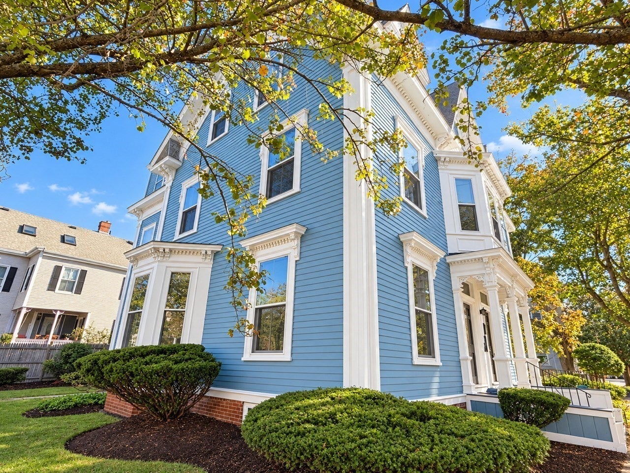 2-4 Saunders St, Salem, MA Photo #2