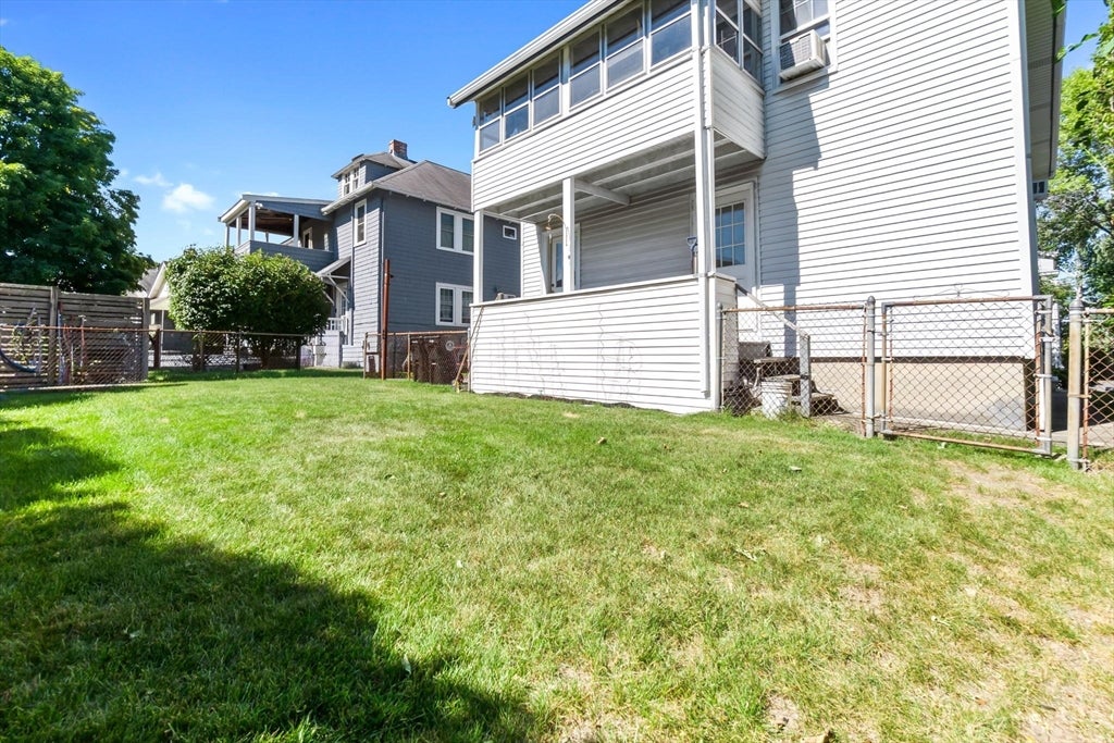 16 Harding Ave #16, Belmont, MA Photo #28
