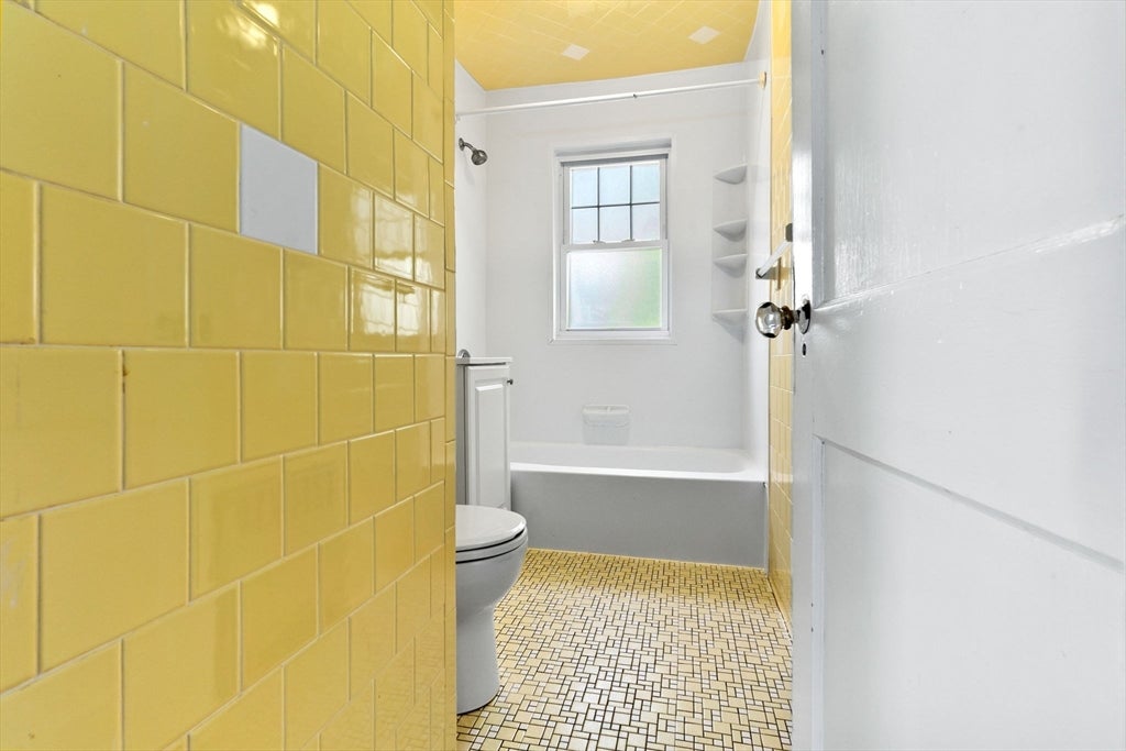 16 Harding Ave #16, Belmont, MA Photo #20