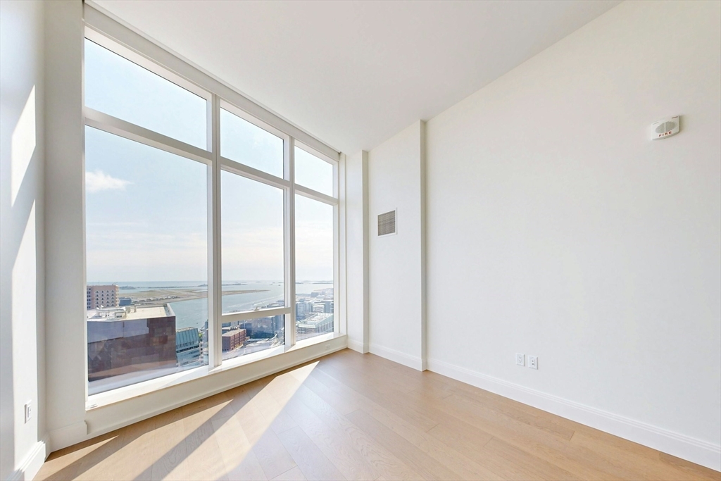 240 Devonshire Street U6011