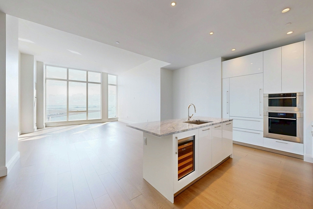 240 Devonshire Street U6011