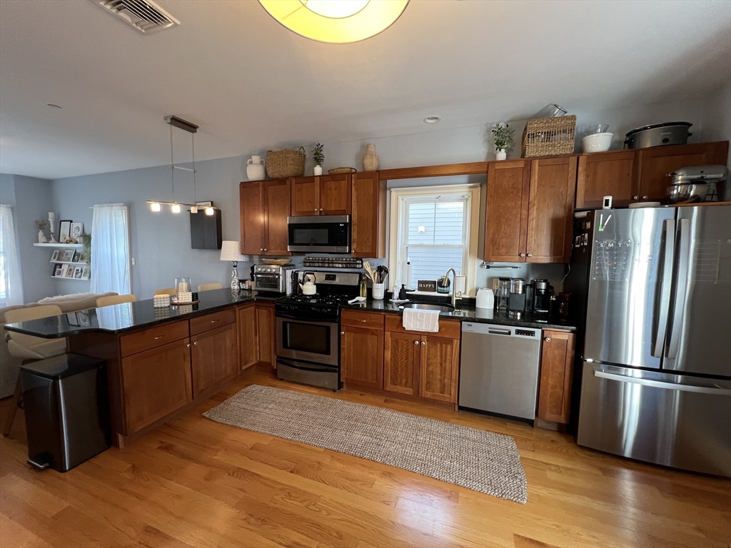 111 Pleasant Street 4