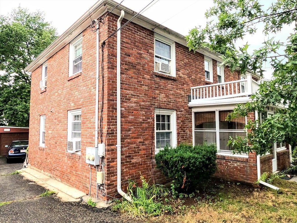 67-69 York Ave, Watertown, MA, 67-69 York Ave, Watertown, MA Photo #12