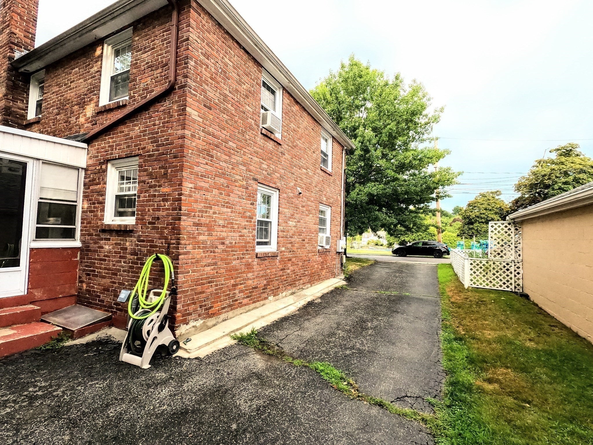 67-69 York Ave, Watertown, MA Photo #34