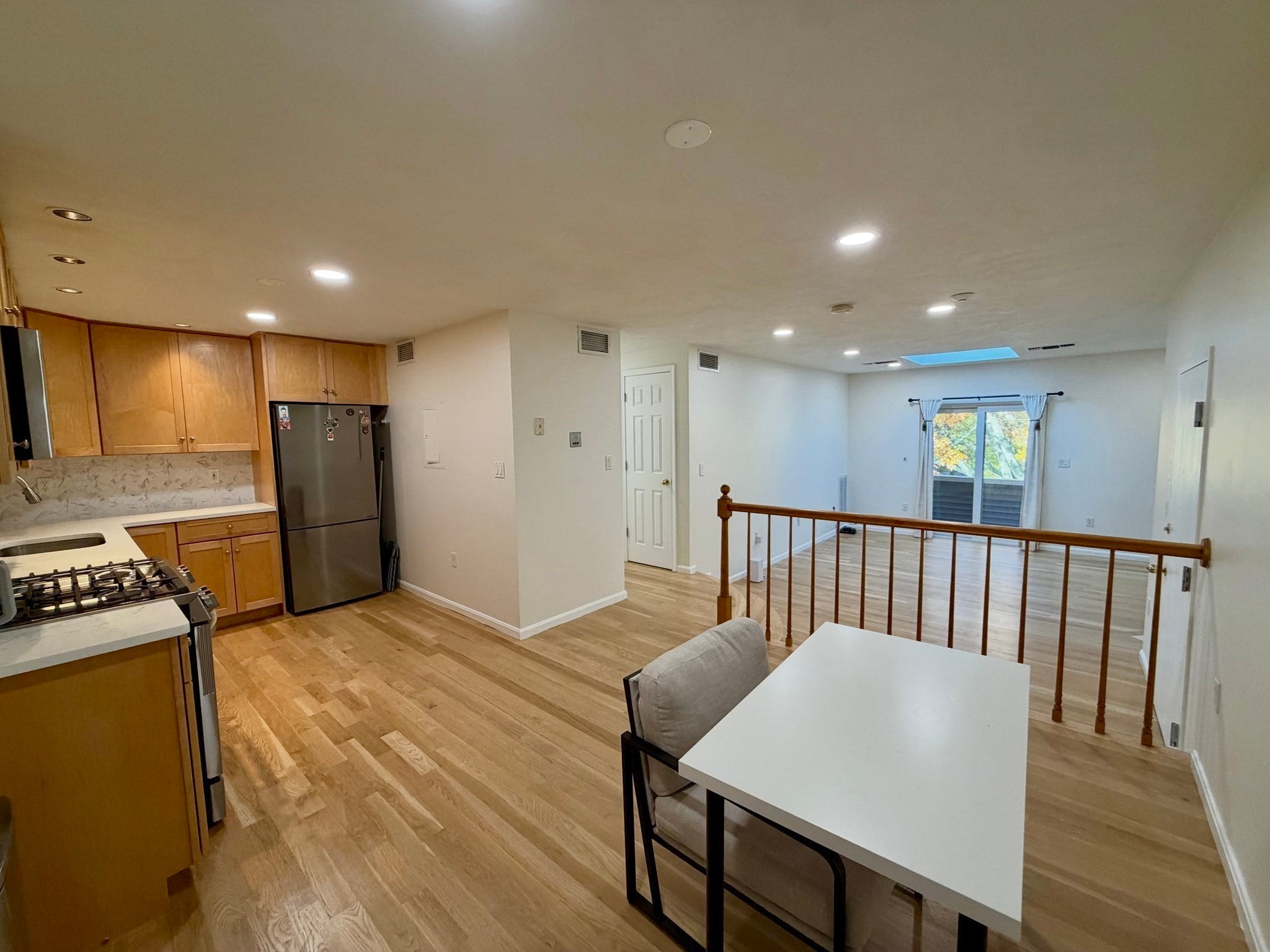 1210 Vfw Pkwy 11