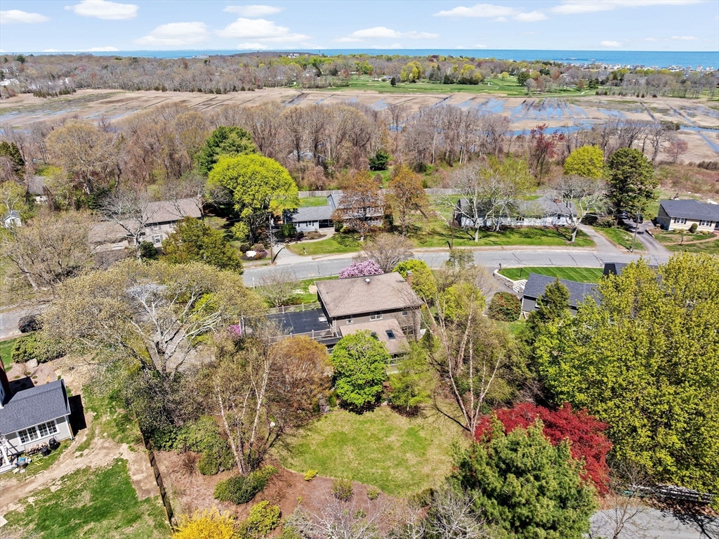 24 Sedgewick Dr