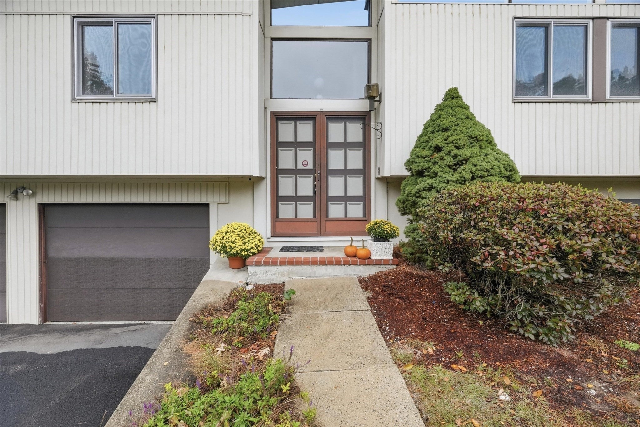10 Pioneer Circle, Andover, MA Photo #35