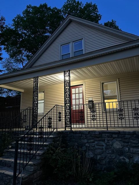 Photo of 42 Ernest Ave, Worcester, MA 01604 (MLS # 73520709)