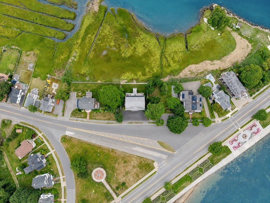 7 Essex Ave #1, Gloucester, MA Photo #8
