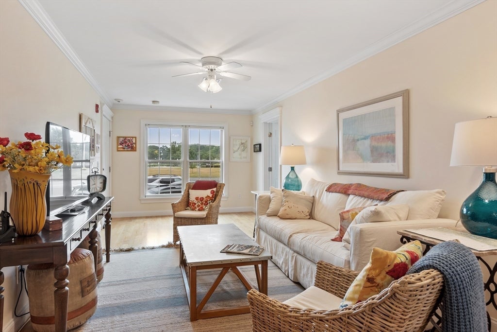7 Essex Ave #1, Gloucester, MA Photo #19