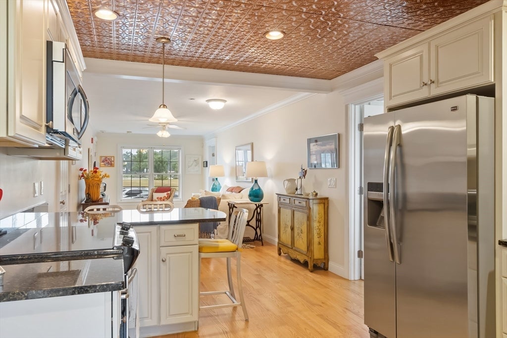 7 Essex Ave #1, Gloucester, MA Photo #21