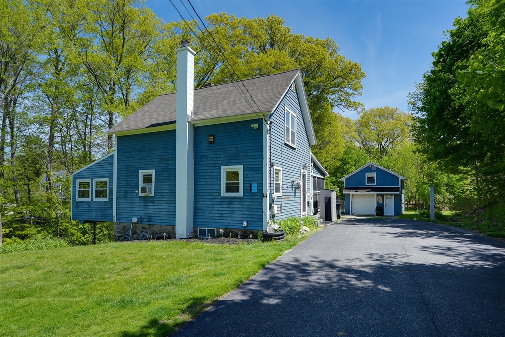 14 Mill St