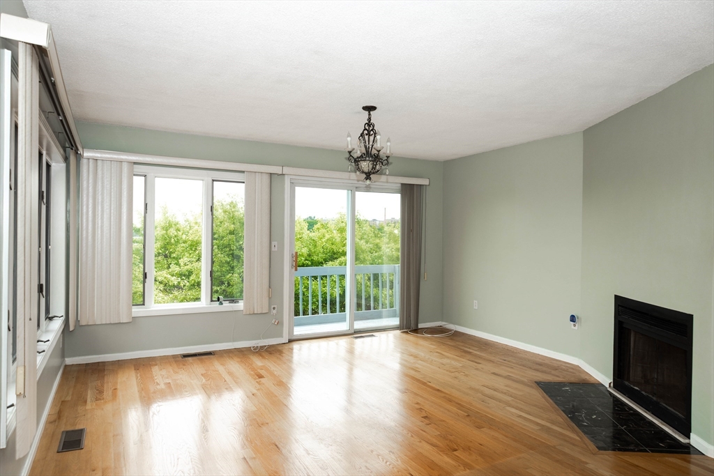 84 Ridge Rd 84