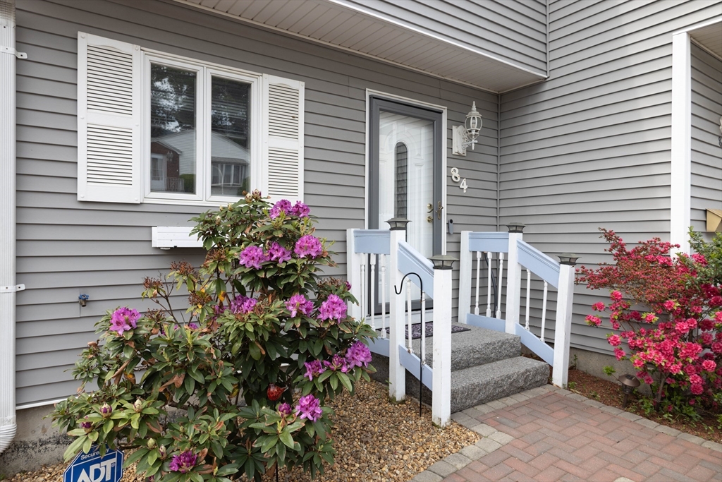 84 Ridge Rd 84