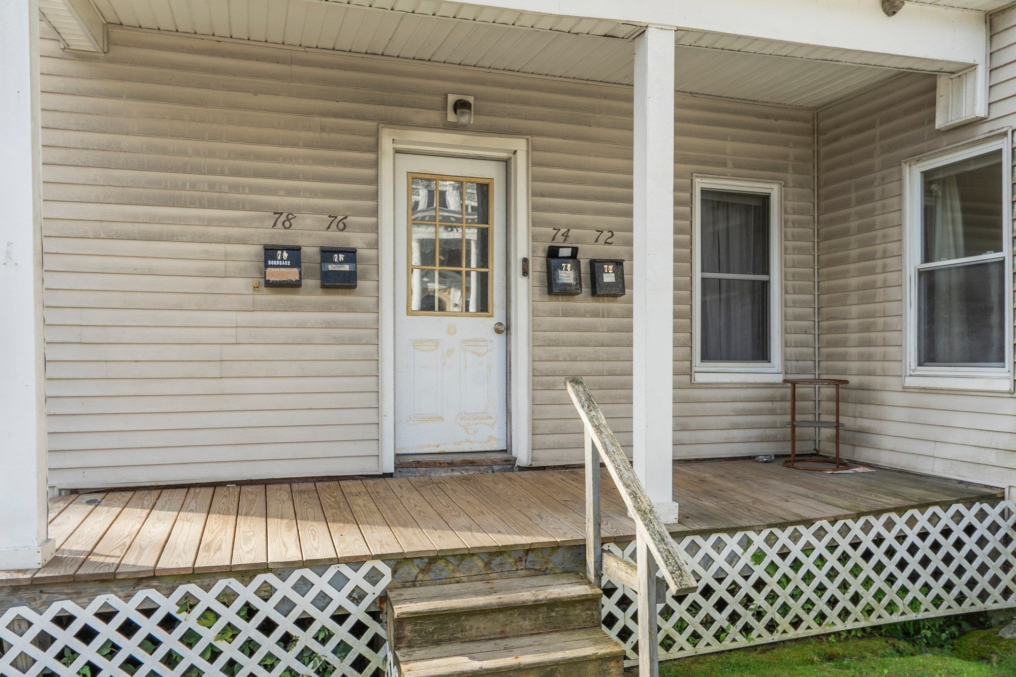 72-78 E Main St