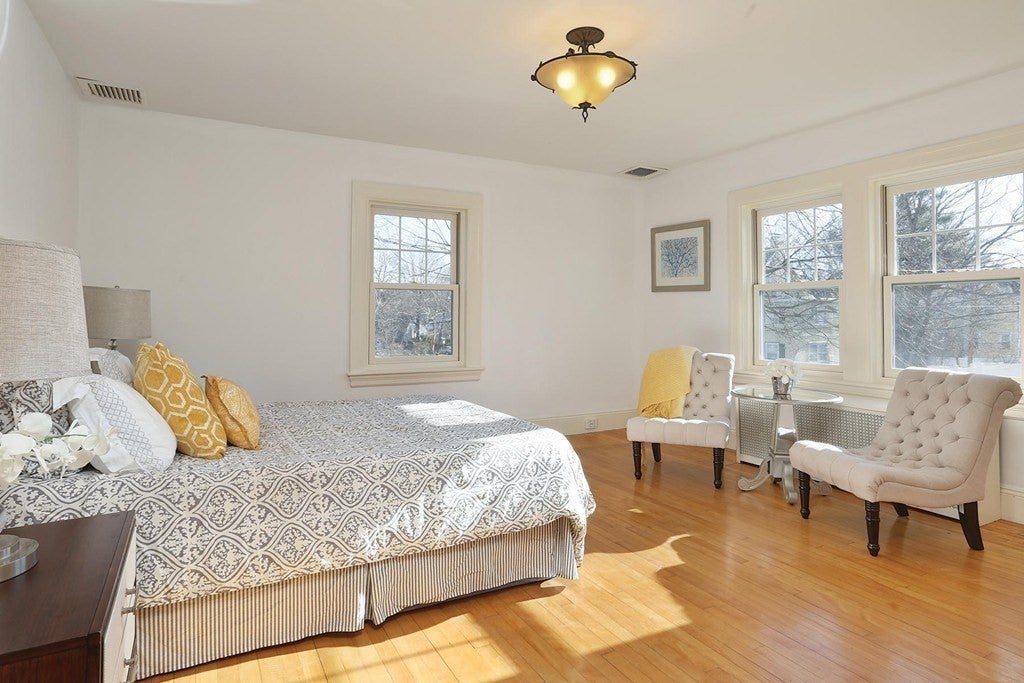 16 Ballard Street, Newton, MA, 16 Ballard Street, Newton, MA Photo #6
