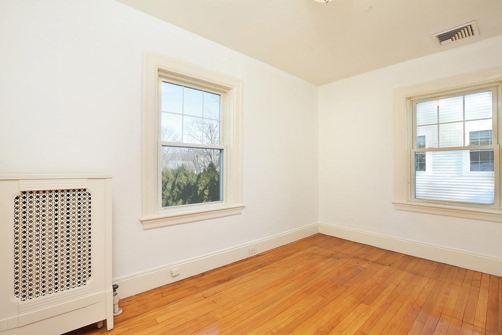 16 Ballard Street, Newton, MA, 16 Ballard Street, Newton, MA Photo #7