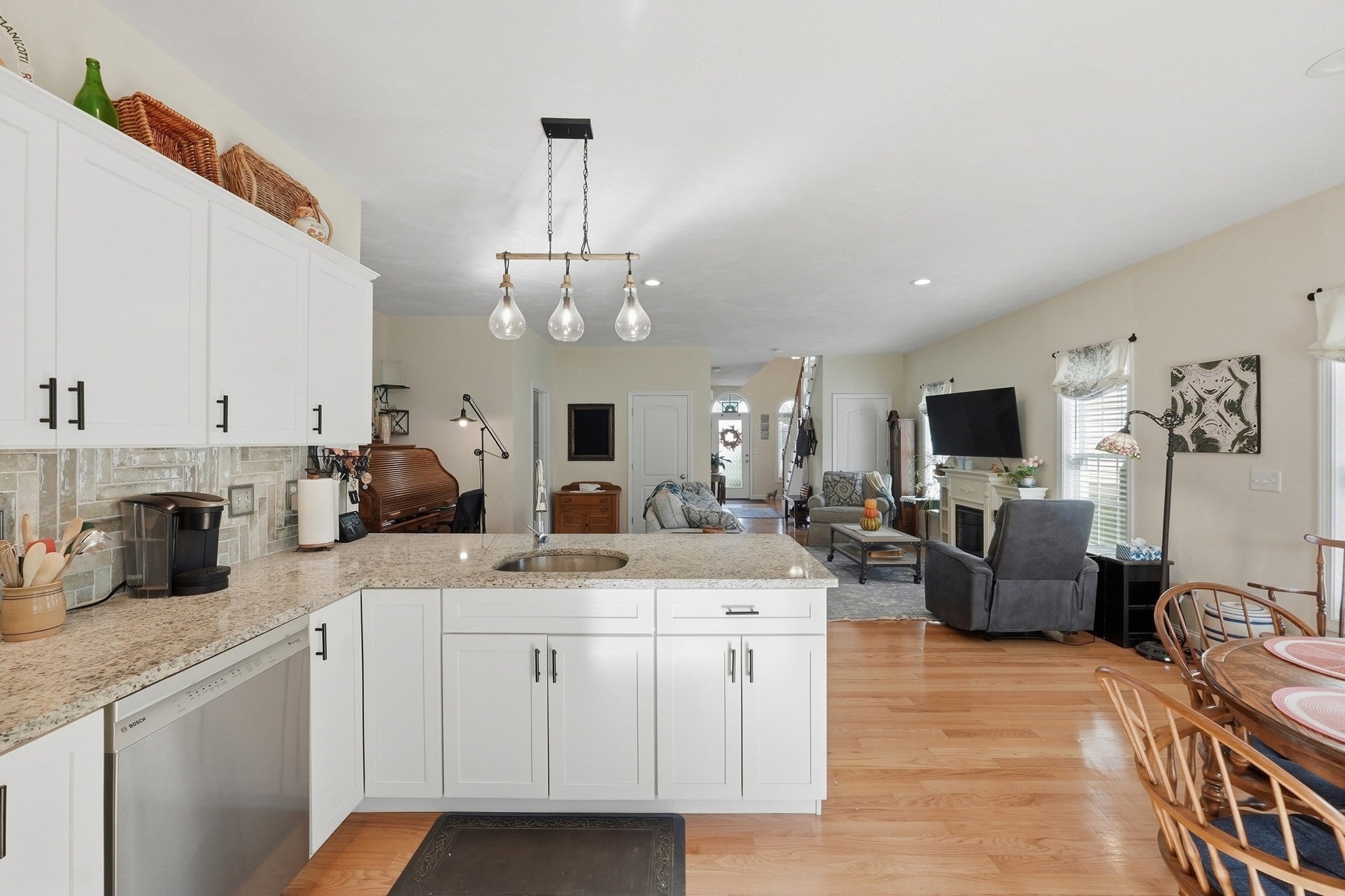 9 Settlers Ln #583, Holden, MA, 9 Settlers Ln #583, Holden, MA Photo #9