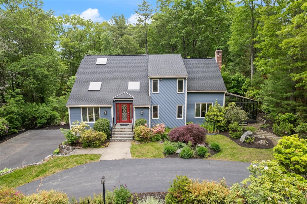 7 Merifield Ln