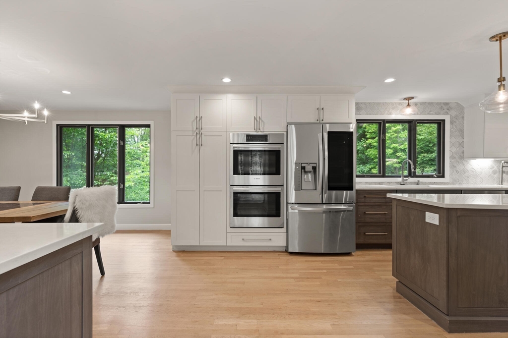 7 Merifield Ln
