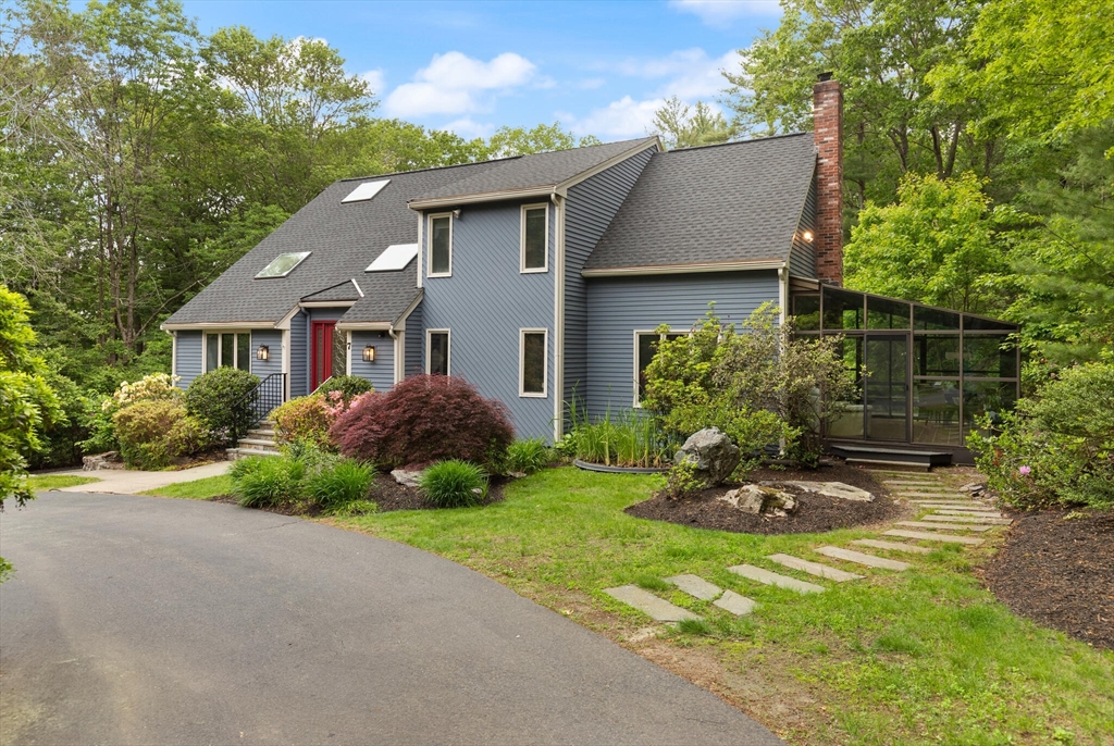 7 Merifield Ln