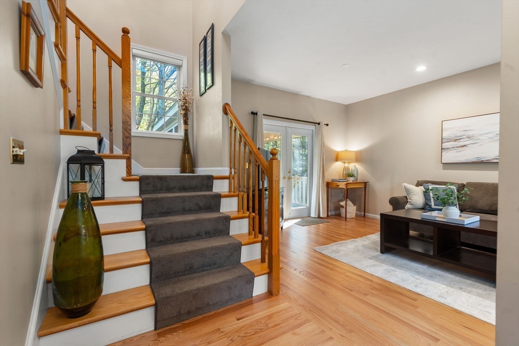 54 Village Cir 54